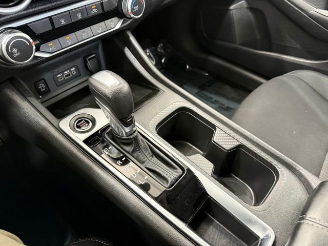 Used 2024 Nissan Sentra SV FWD image 35