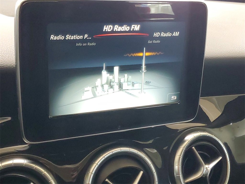 Used 2016 Mercedes-Benz CLA 250 4MATIC image 21