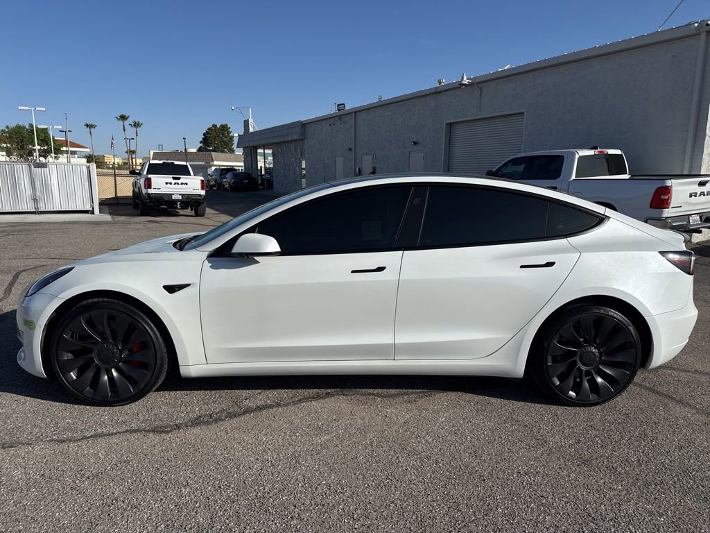 Used 2021 Tesla Model 3 Performance image 4