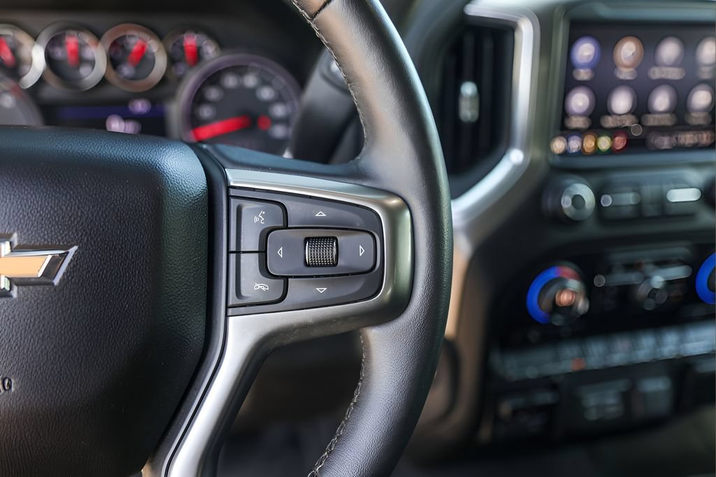 Used 2020 Chevrolet Silverado 1500 LT w/ Texas Edition RWD image 14