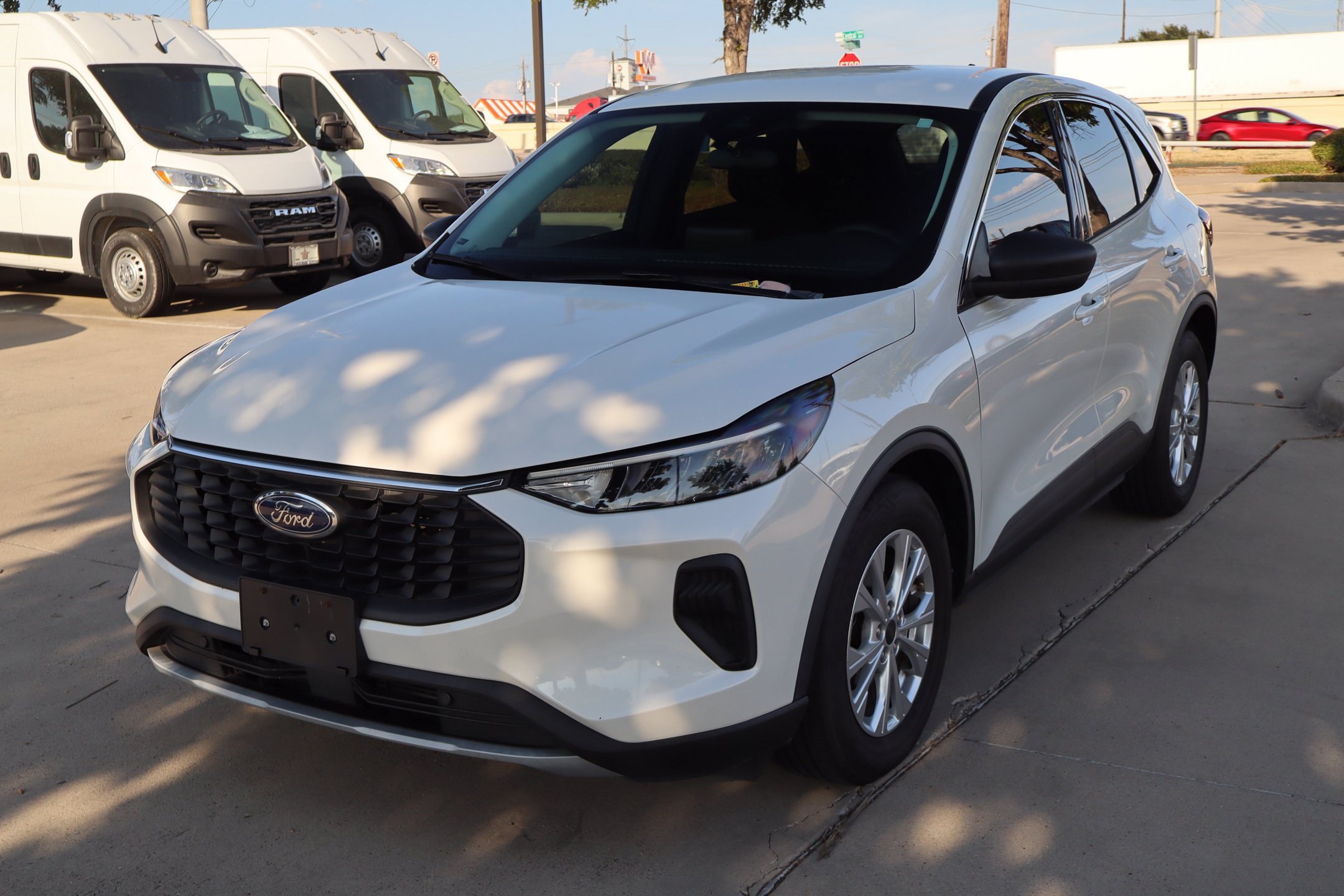 Certified 2023 Ford Escape Active FWD image 9