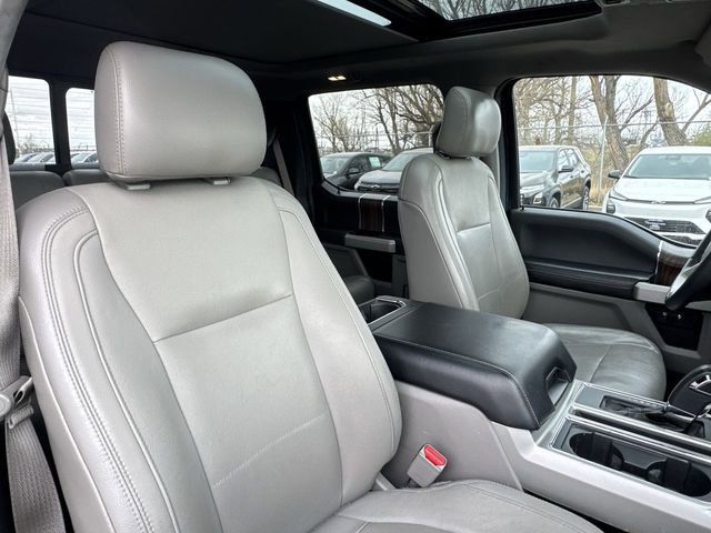 Used 2015 Ford F150 Lariat image 25