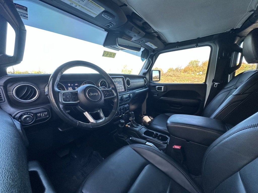 Used 2019 Jeep Wrangler Unlimited Sahara w/ Quick Order Package 24M Moab image 17