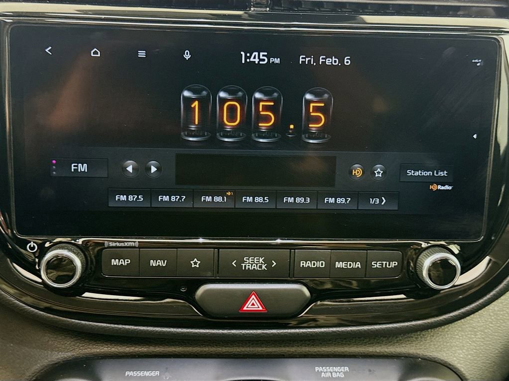 Used 2023 Kia Soul EX image 15