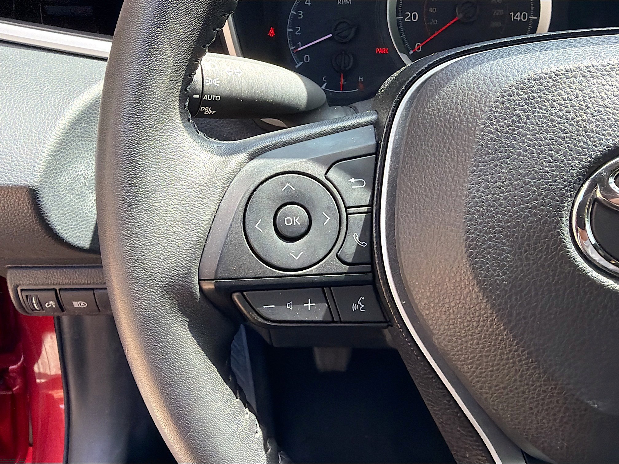 Used 2021 Toyota Corolla SE image 31