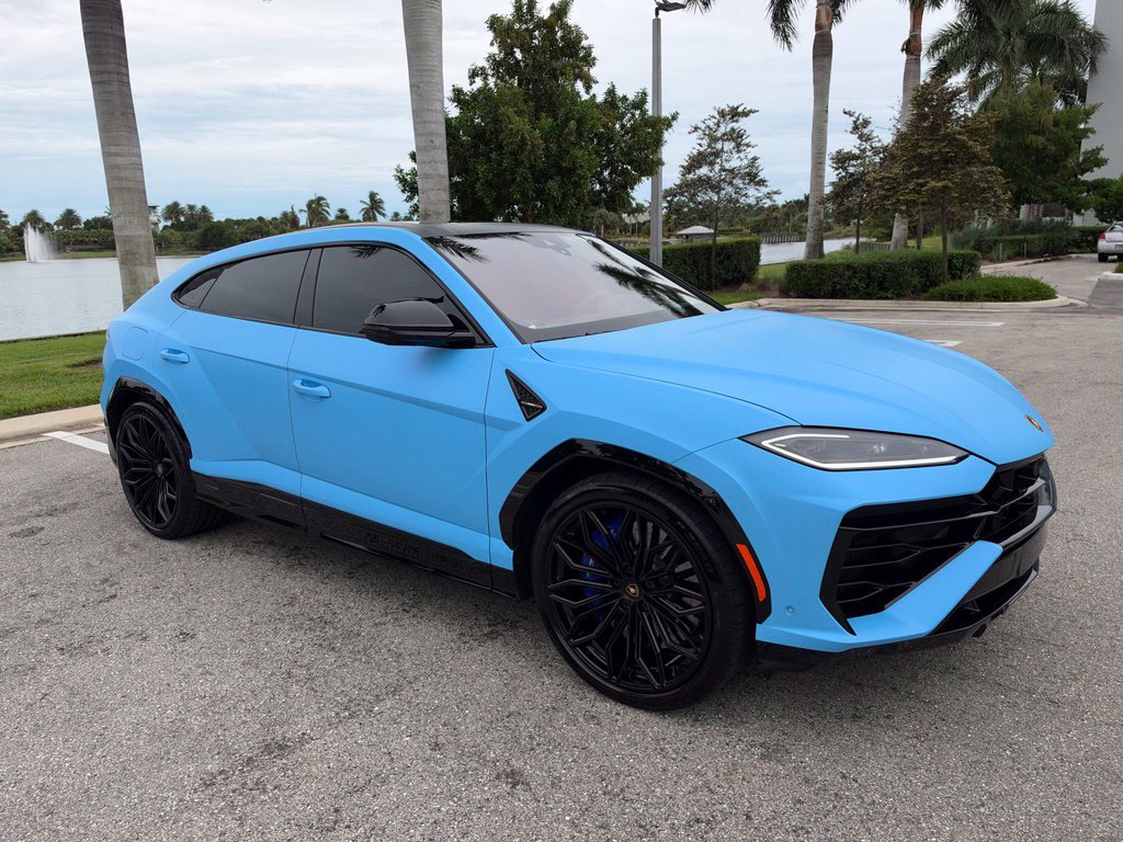Used 2025 Lamborghini Urus SE AWD/4WD image 4