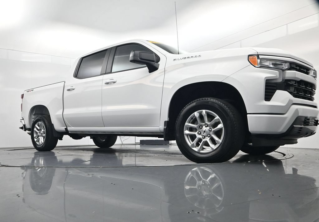 Used 2026 Chevrolet Silverado 1500 RST AWD/4WD image 44
