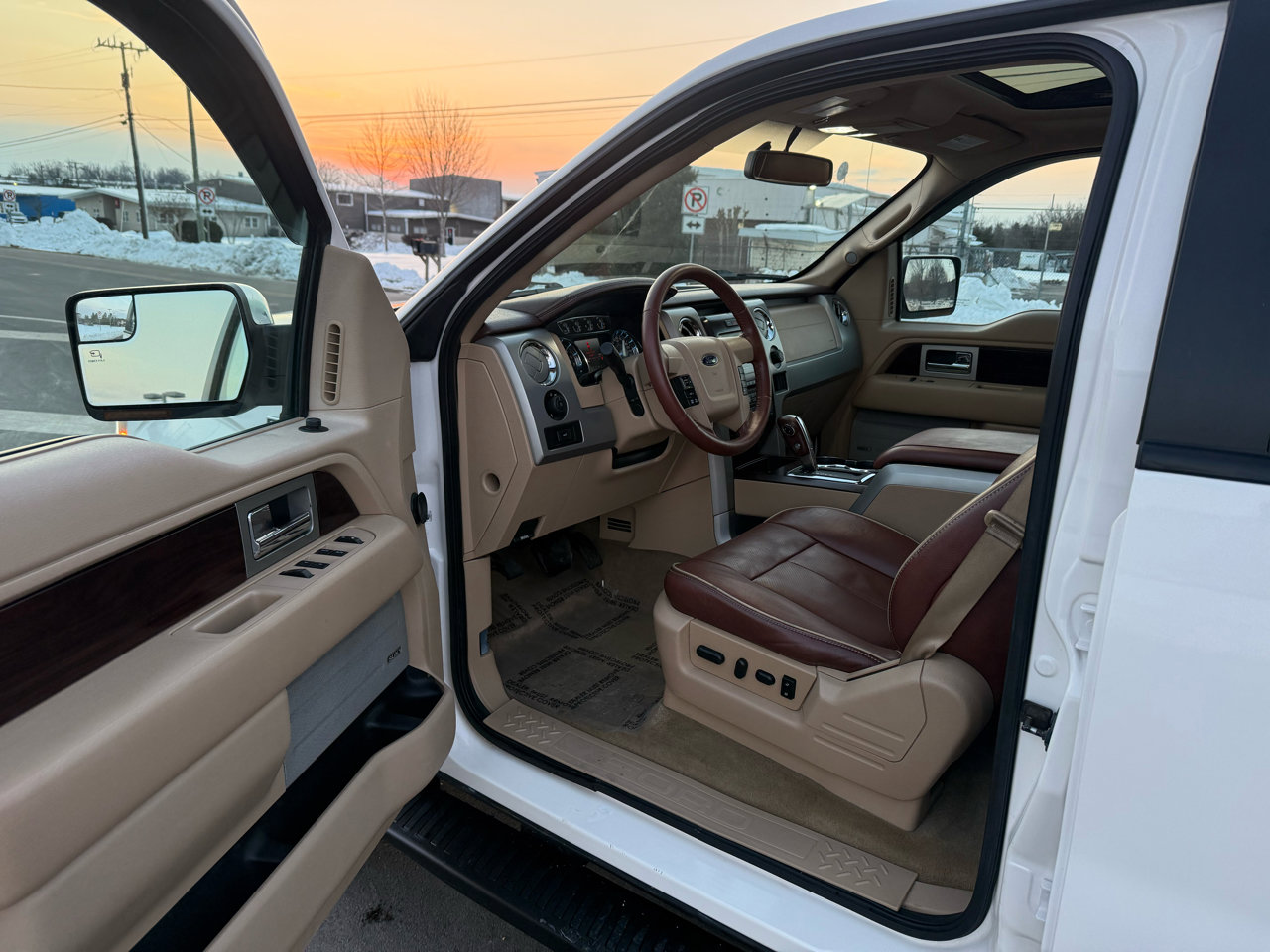 Used 2011 Ford F150 King Ranch w/ Max Trailer Tow Pkg image 12