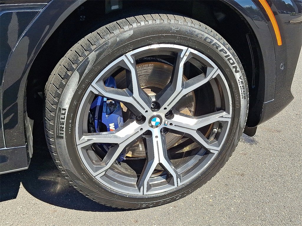 Used 2020 BMW X6 xDrive40i w/ Executive Package image 8