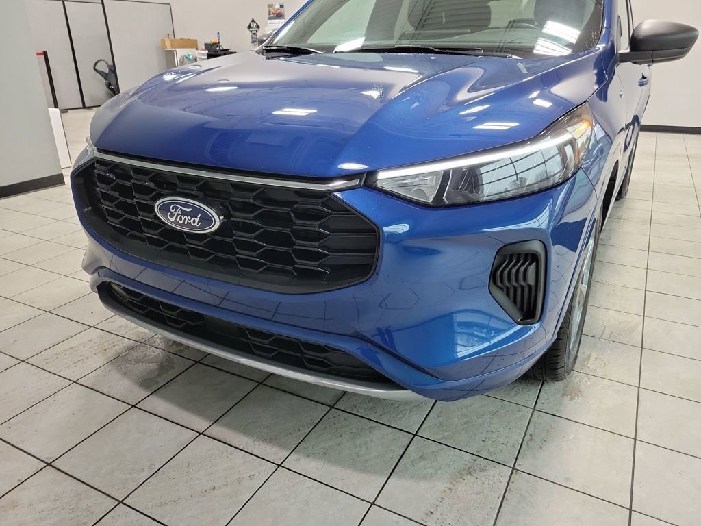 Used 2023 Ford Escape ST-Line w/ Tech Pack #1 image 25