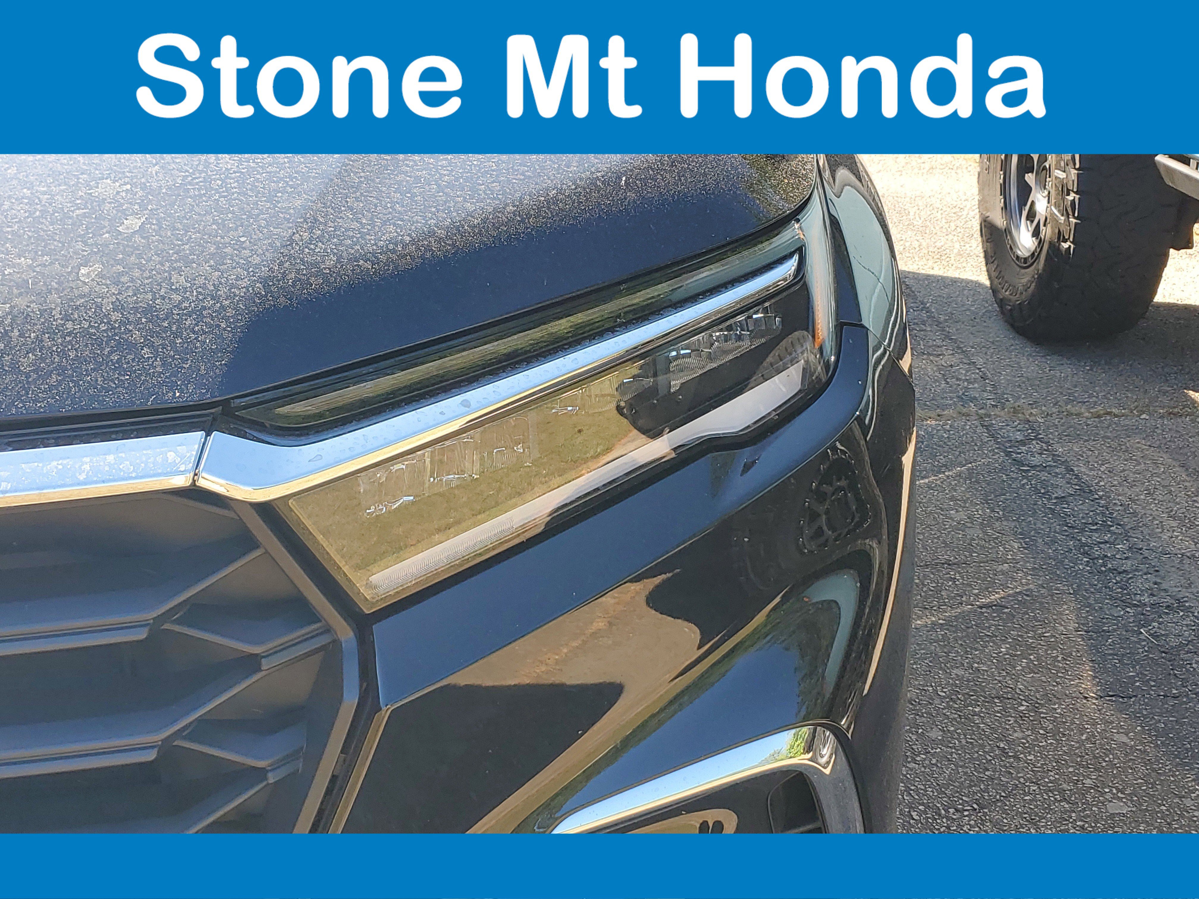 Used 2025 Honda Pilot EX-L image 4