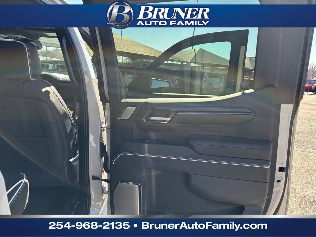 New 2026 GMC Sierra 1500 AT4X image 17