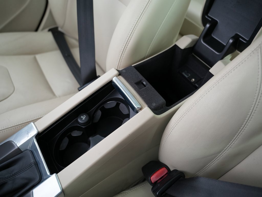 Used 2015 Volvo S60 T5 Platinum image 28