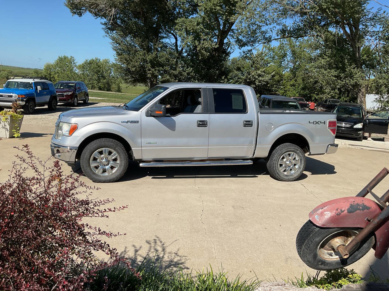 Used 2011 Ford F150 XLT w/ XLT Chrome Pkg image 6