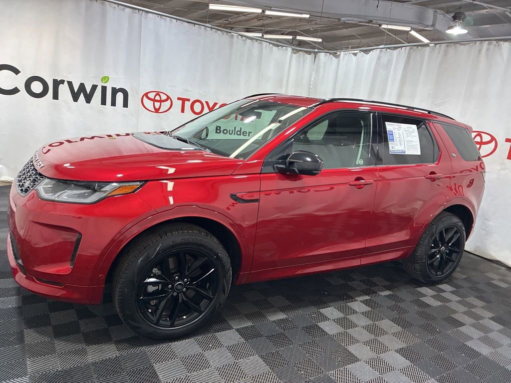 Used 2025 Land Rover Discovery Sport S image 4