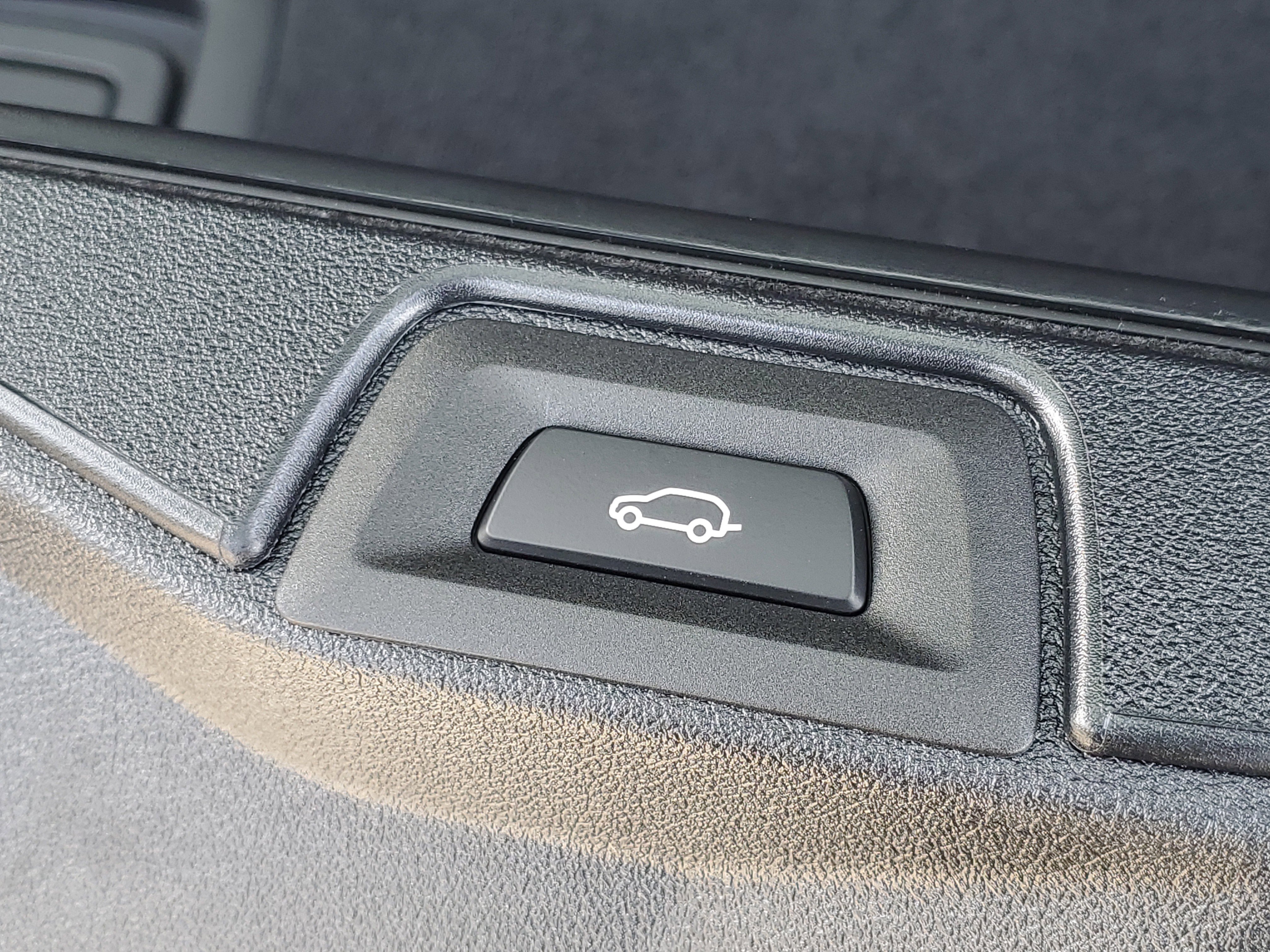 New 2026 BMW X5 xDrive40i w/ M Sport Package image 27