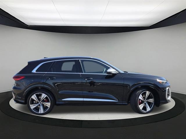 New 2026 Audi SQ5 Premium Plus AWD/4WD image 8