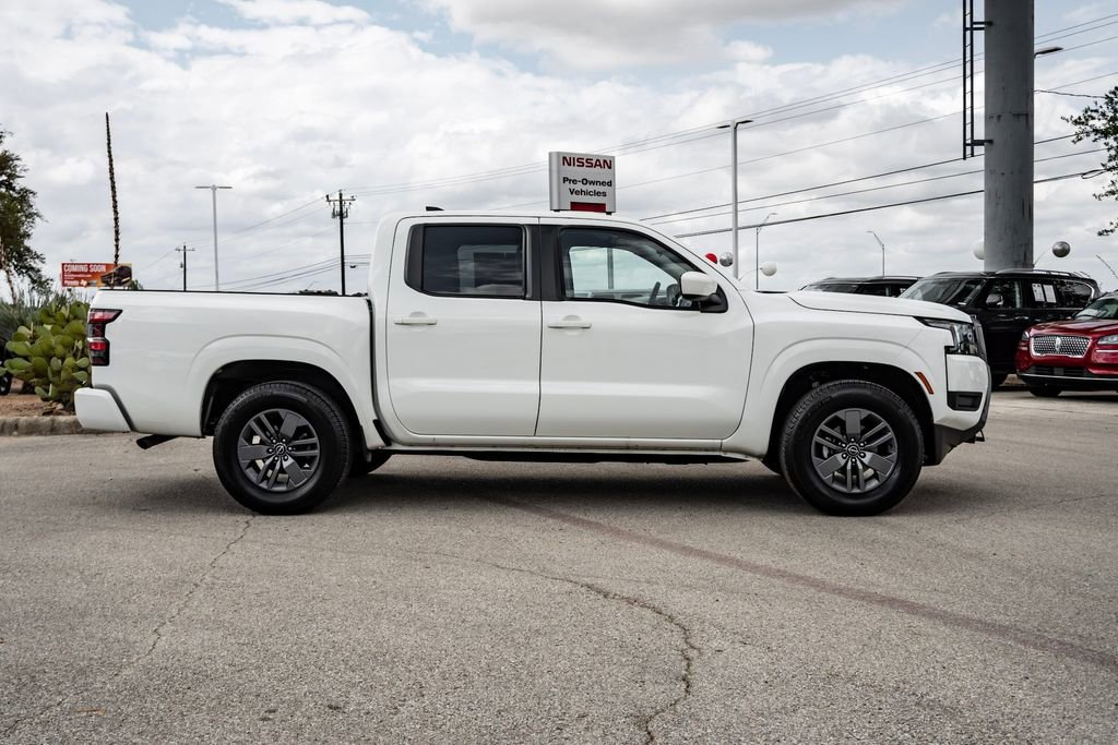 Used 2025 Nissan Frontier SV RWD image 4