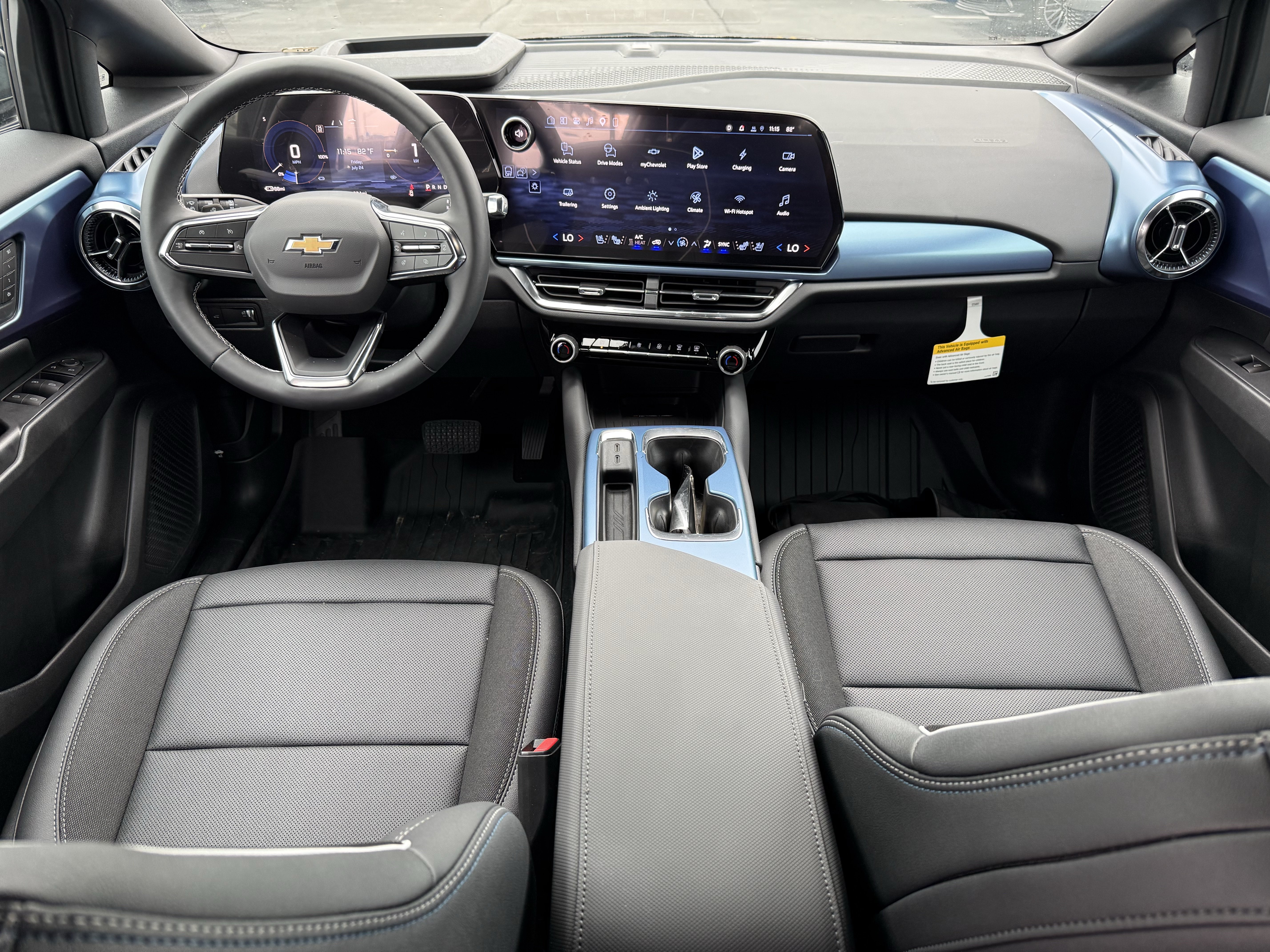New 2026 Chevrolet Equinox EV LT w/ Convenience Package II FWD image 28
