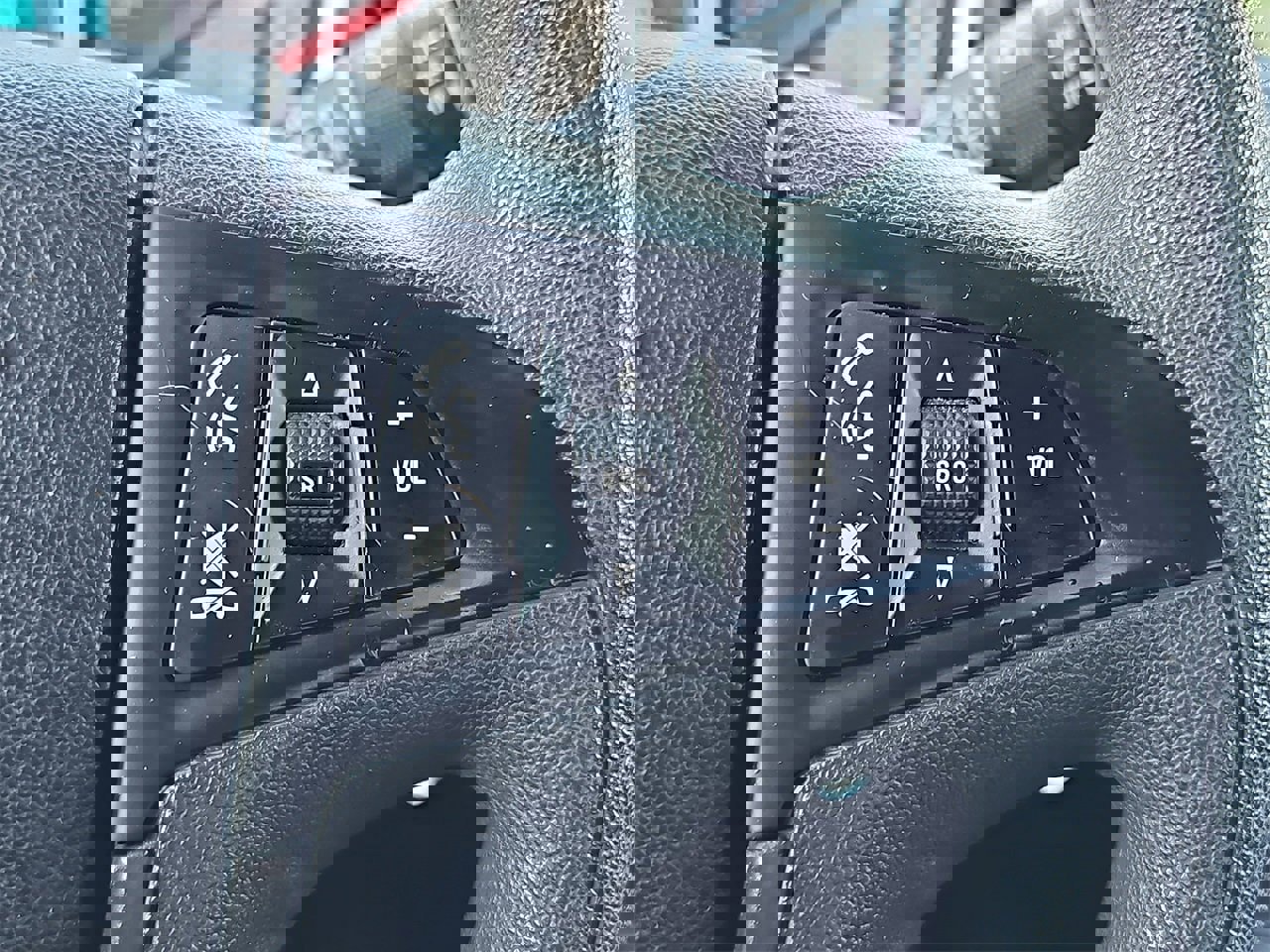 Used 2017 Chevrolet Equinox LS image 18