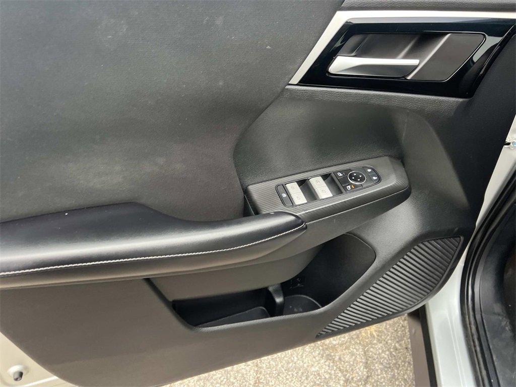 Used 2022 Mitsubishi Outlander ES image 12