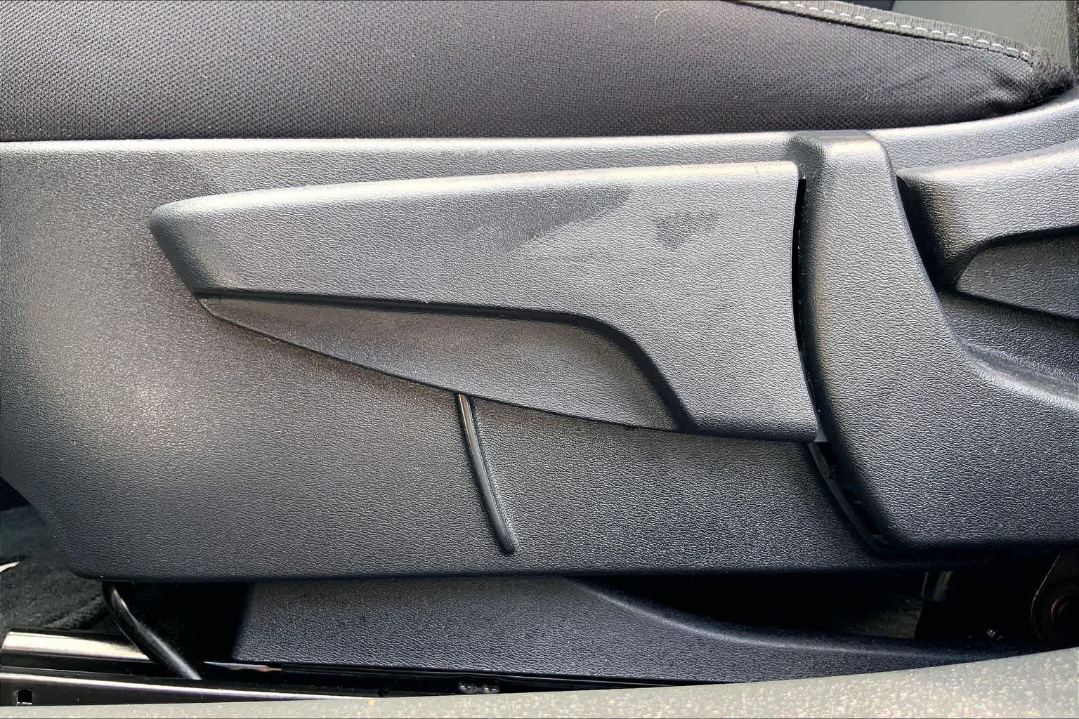 Used 2024 Nissan Sentra SV w/ All-Weather Package FWD image 34