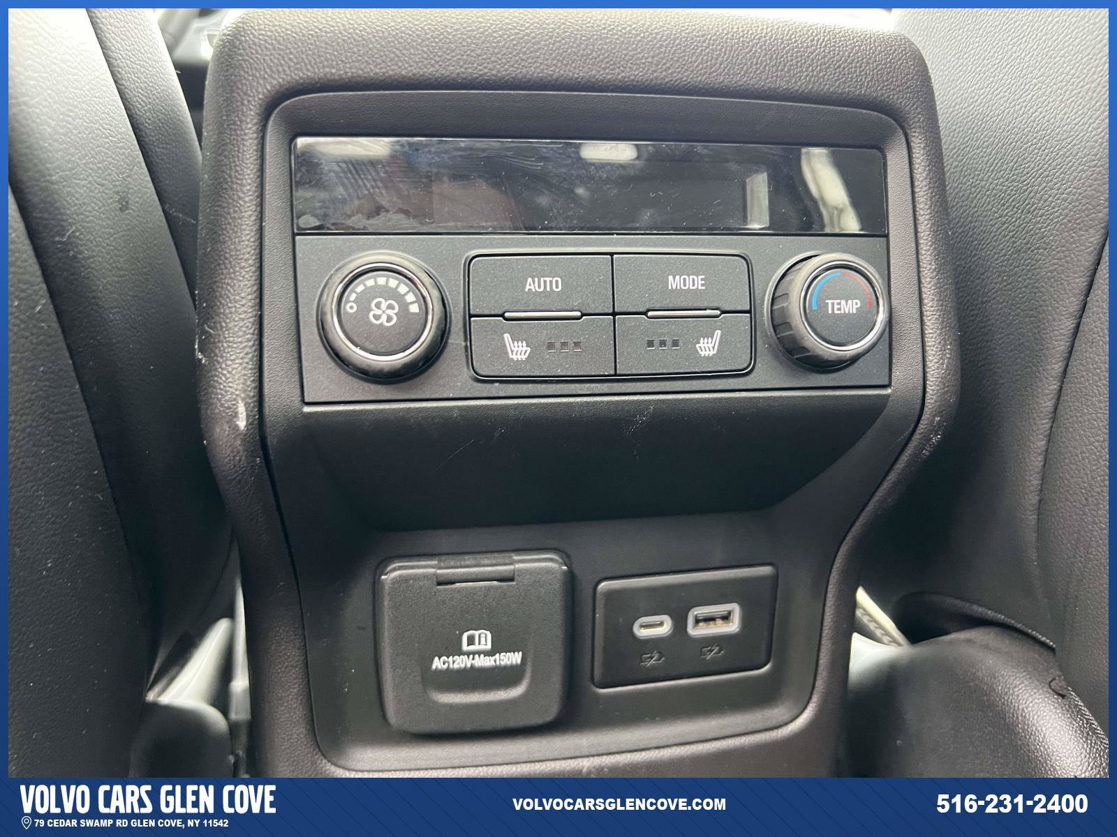 Used 2022 GMC Acadia Denali AWD/4WD image 13