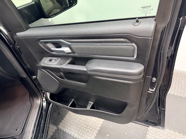 Used 2025 RAM 1500 Big Horn AWD/4WD image 39
