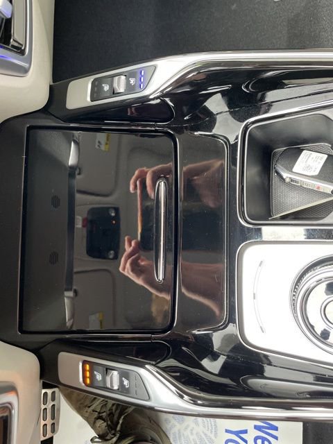 Certified 2023 Kia Sorento SX Prestige w/ Panoramic Sunroof Package AWD/4WD image 13