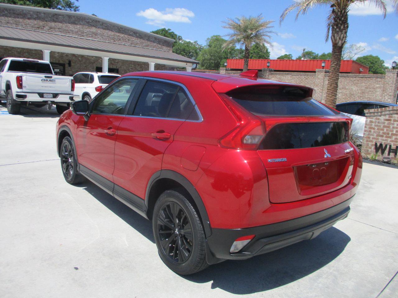 Used 2019 Mitsubishi Eclipse Cross LE image 27