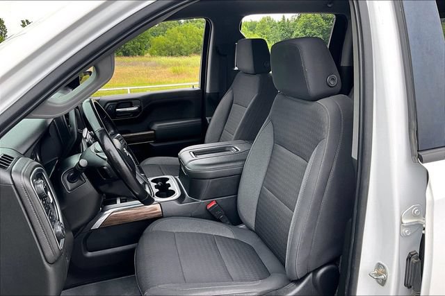 Used 2022 Chevrolet Silverado 1500 LT Trail Boss w/ Convenience Package II AWD/4WD image 22