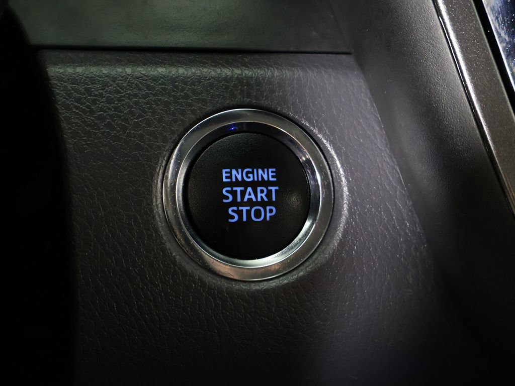 Used 2020 Toyota Camry LE w/ Convenience Package image 37