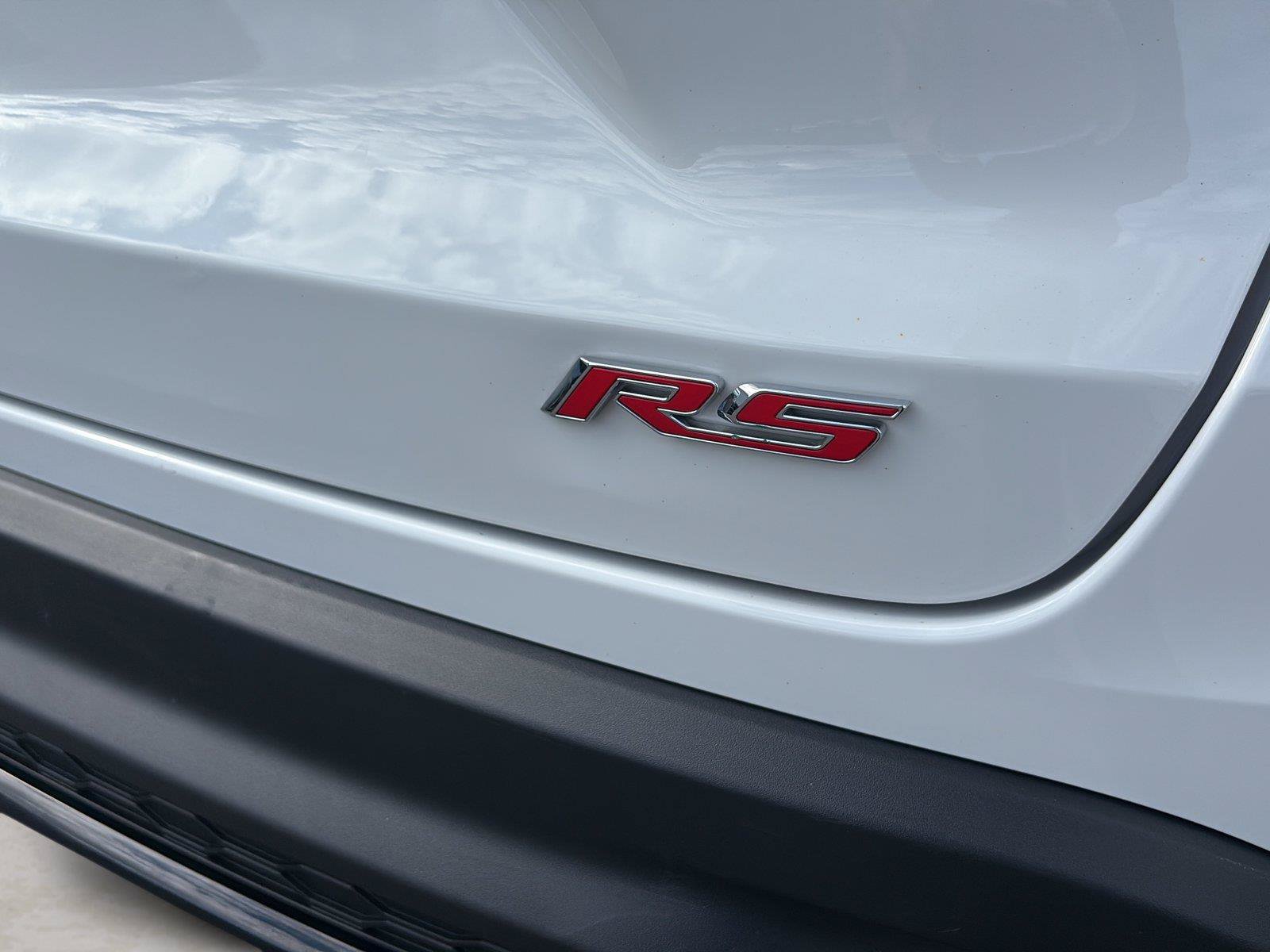 Used 2025 Chevrolet Trax RS FWD image 45