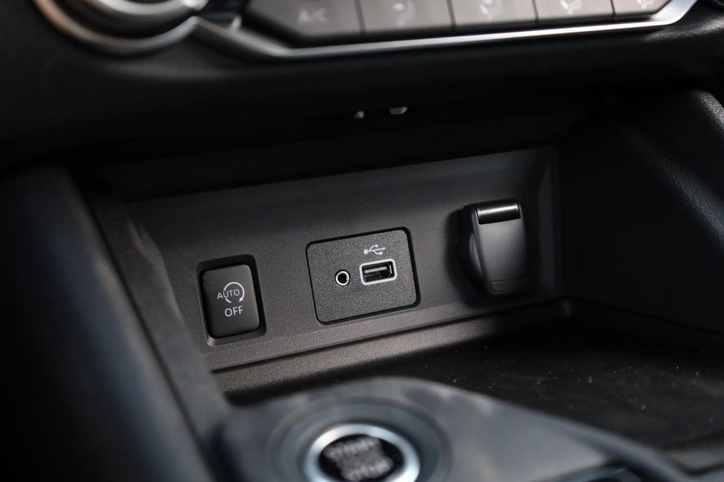 New 2025 Nissan Sentra S image 15