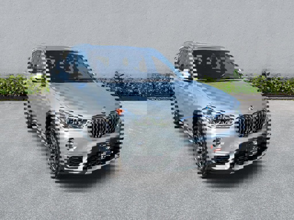 Used 2019 BMW X1 xDrive28i w/ Convenience Package image 4