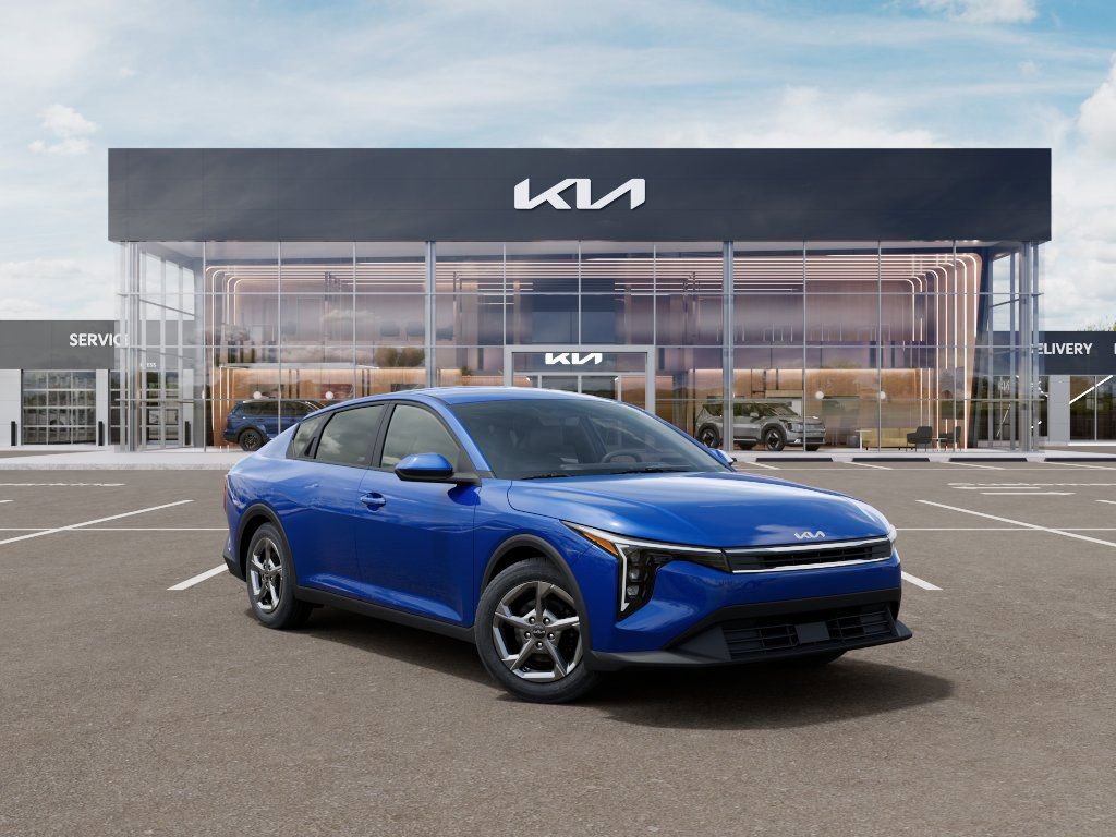 New 2026 Kia K4 LXS image 8