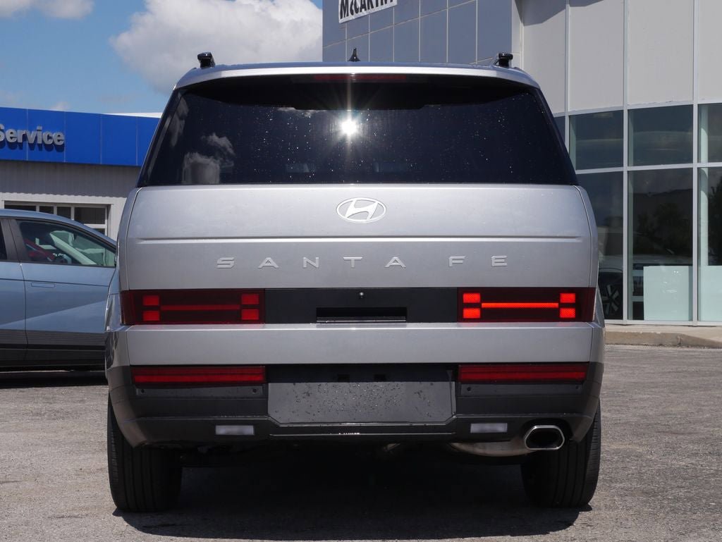 Used 2025 Hyundai Santa Fe SEL FWD image 7