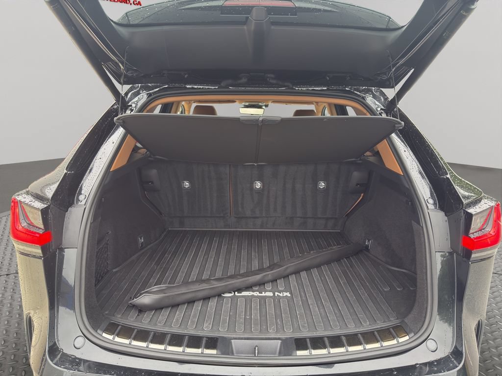 Used 2024 Lexus NX 350 AWD image 9