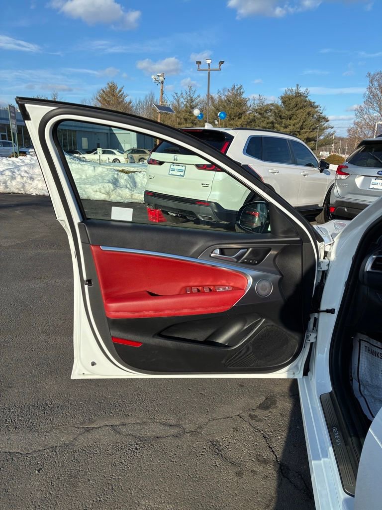 Used 2025 Genesis G70 3.3T Advanced image 45