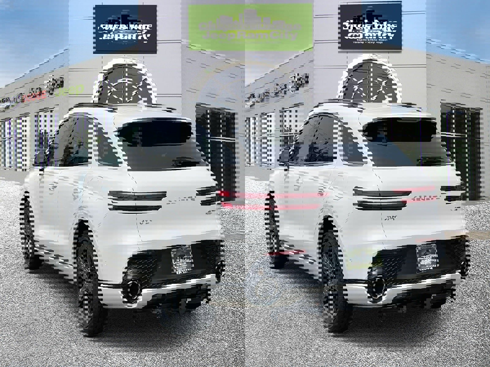 Used 2025 Genesis GV70 3.5T Sport w/ Sport Advanced Package image 8