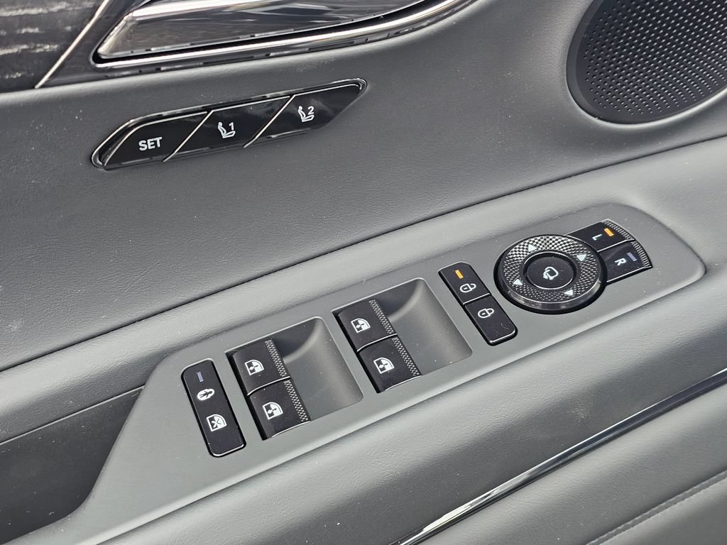 New 2026 Genesis GV80 3.5T Prestige AWD/4WD image 32