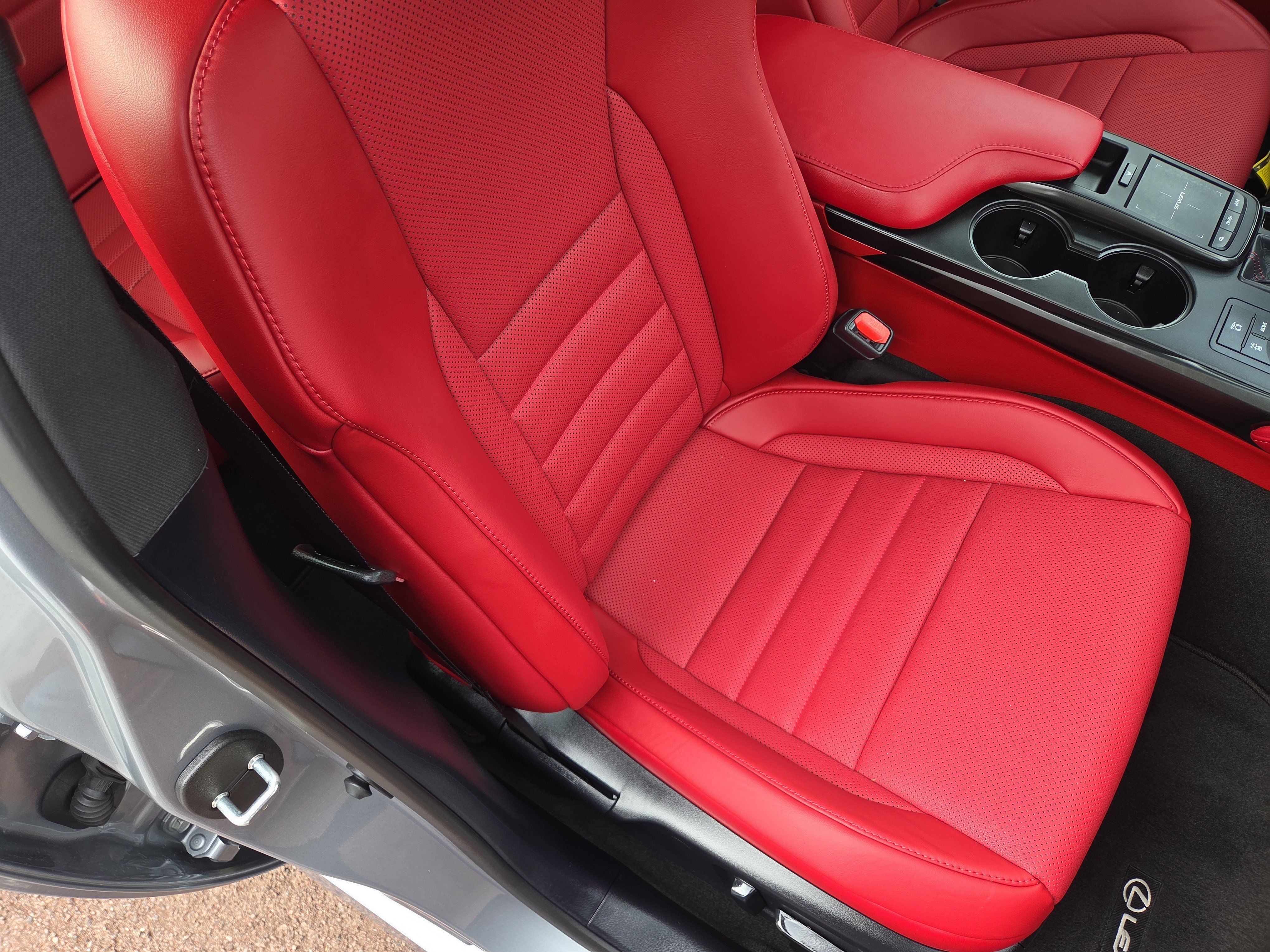 Certified 2025 Lexus IS 350 F Sport w/ Navigation Package image 16