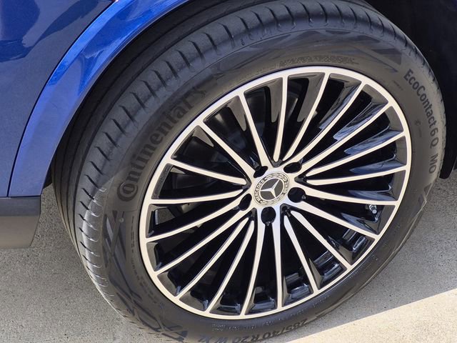 Certified 2025 Mercedes-Benz GLC 300 GLC 300 image 8