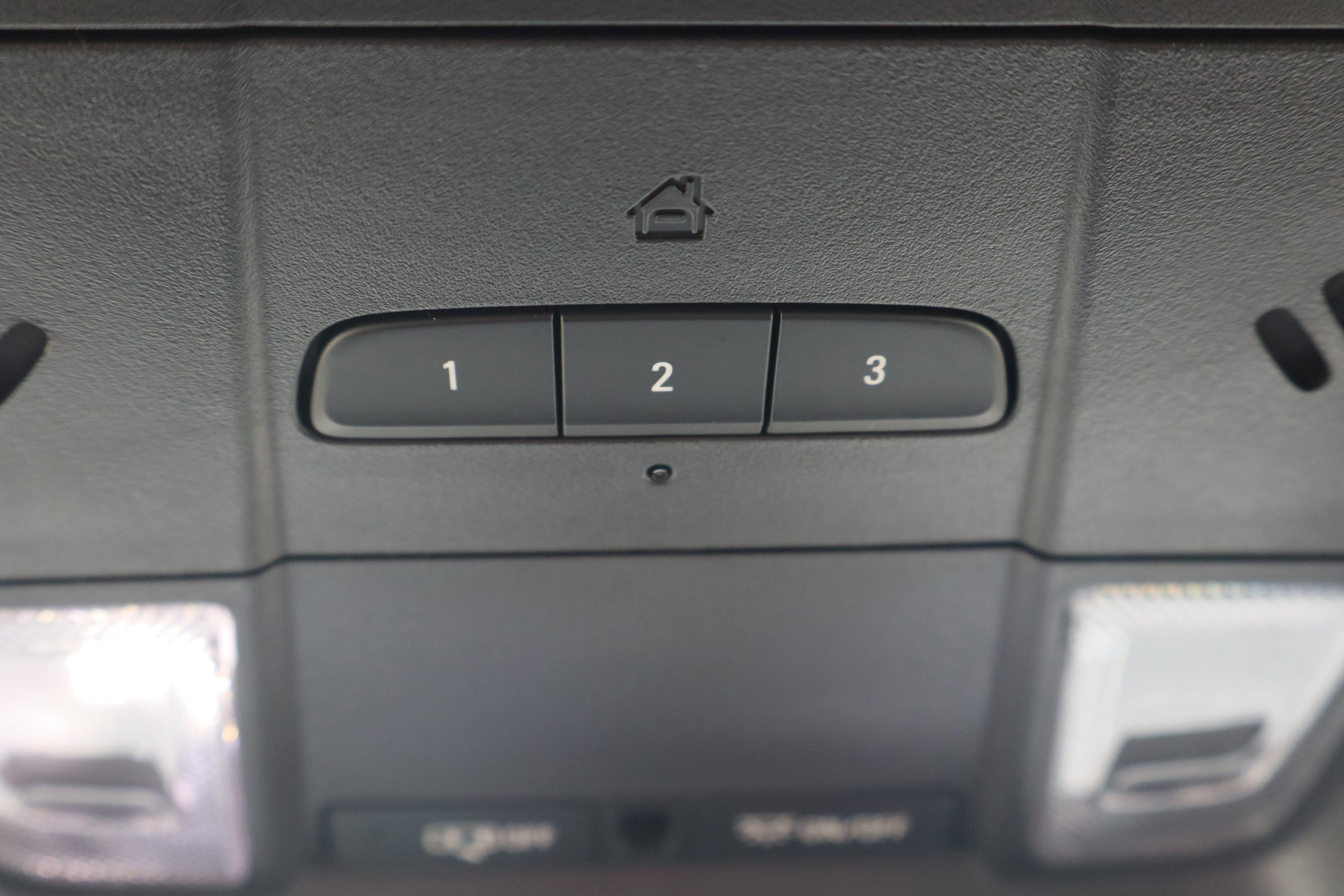 Used 2024 Chevrolet Blazer RS w/ Driver Confidence II Package image 23