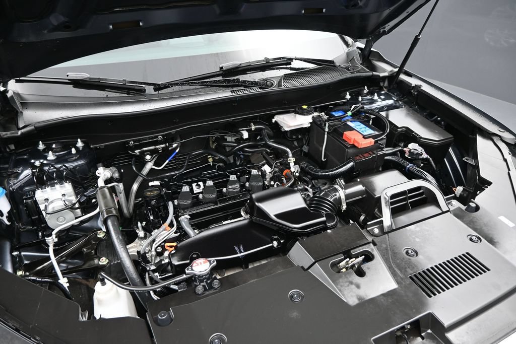 Used 2025 Honda CR-V LX image 2