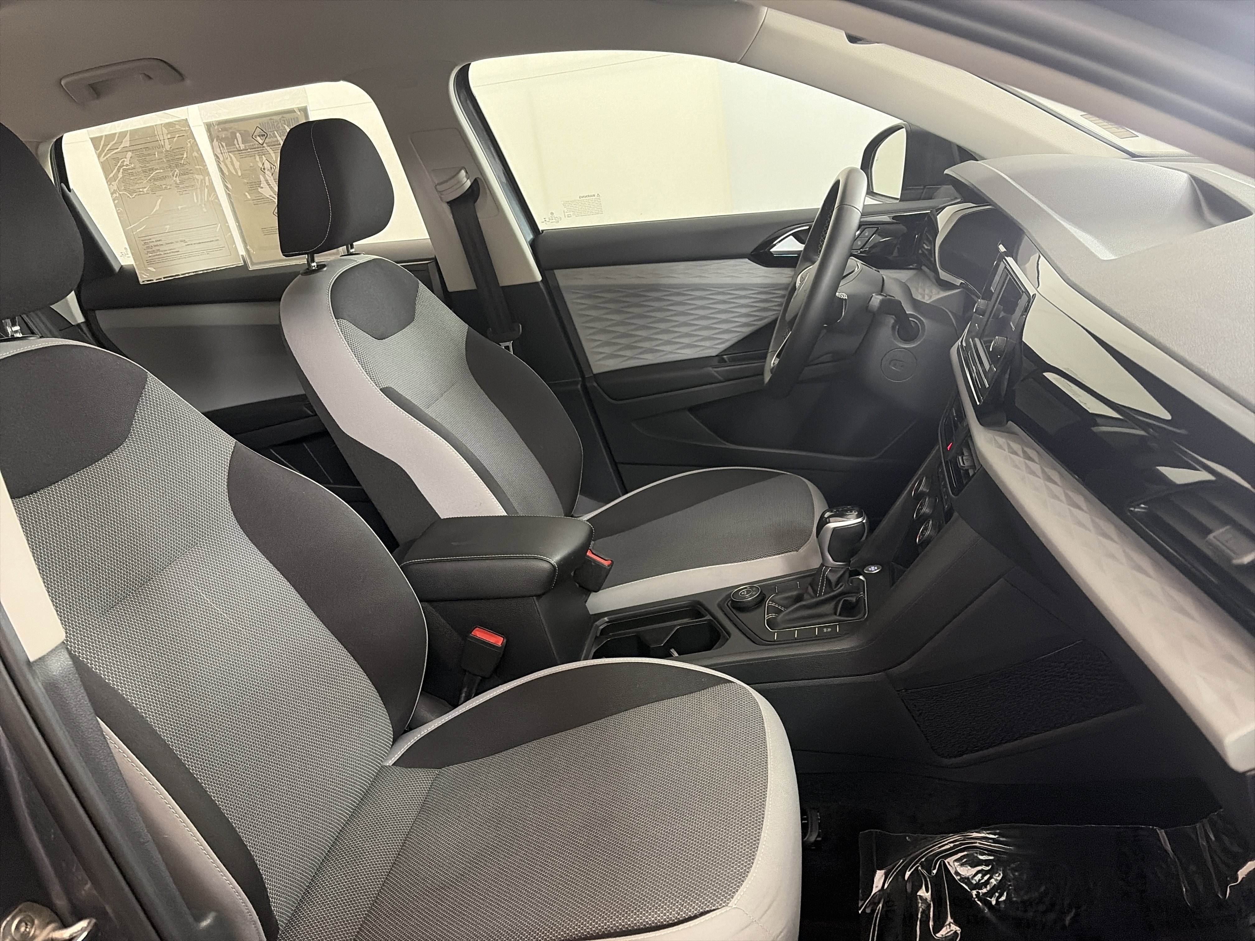 Used 2022 Volkswagen Taos S w/ IQ Drive S Package image 30