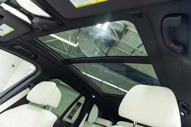 New 2026 BMW X5 xDrive40i w/ Climate Comfort Package image 16