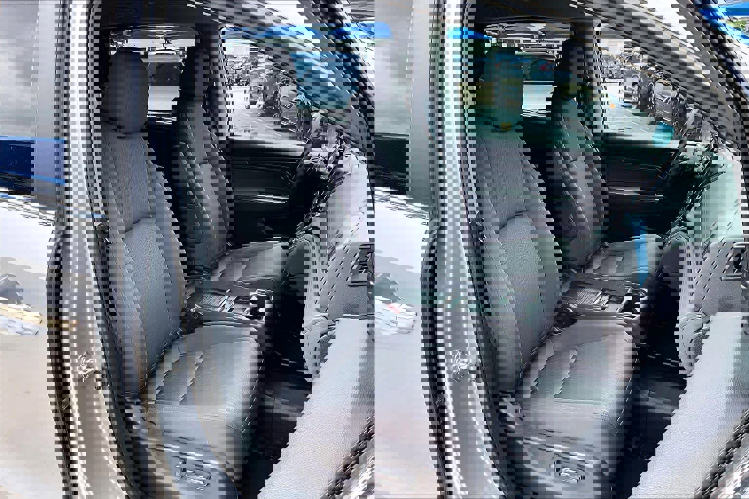 Used 2018 Honda Odyssey EX image 9