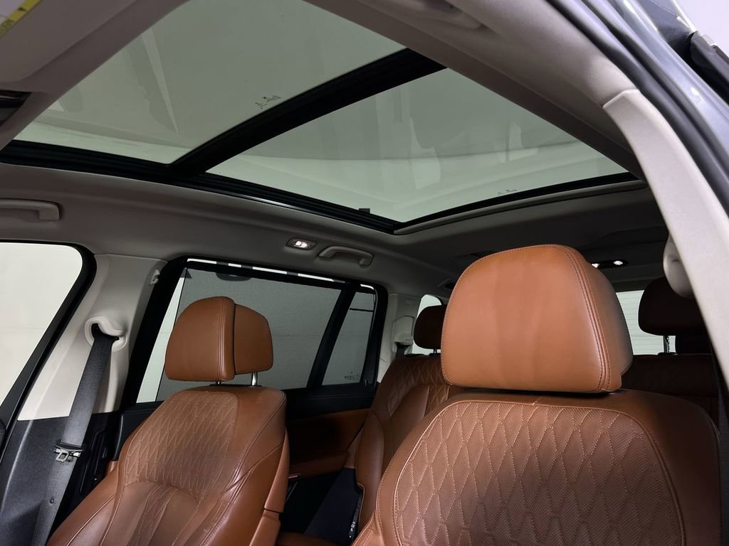 Used 2023 BMW X7 xDrive40i w/ Premium Package image 23