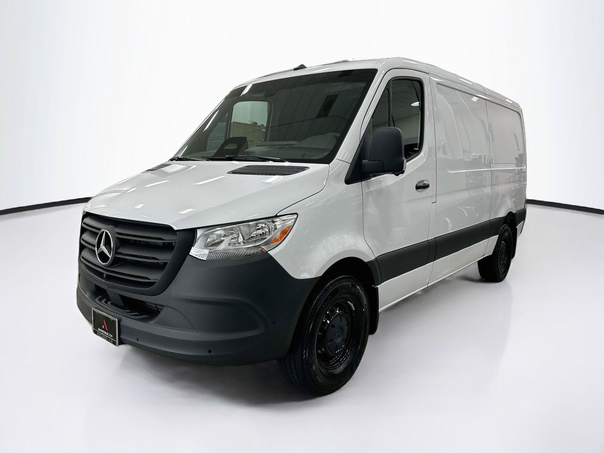 Used 2026 Mercedes-Benz Sprinter 2500 image 2